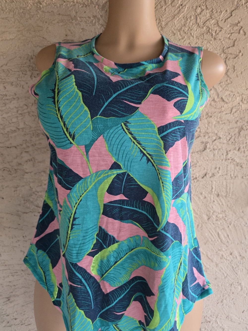Xersion Tropical Leaf Print Sleeveless Tank — Teal, Pink & Lime Accents